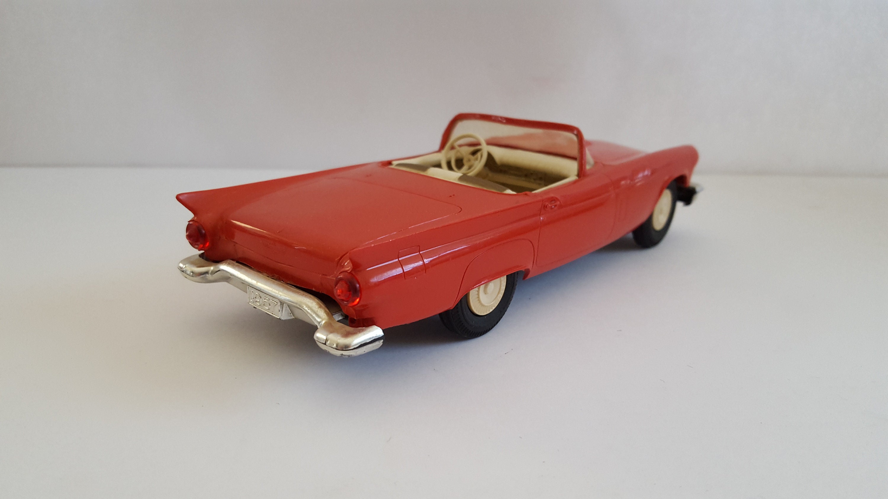 Vintage 1957 Ford Thunderbird Promotional Model Car - AMT
