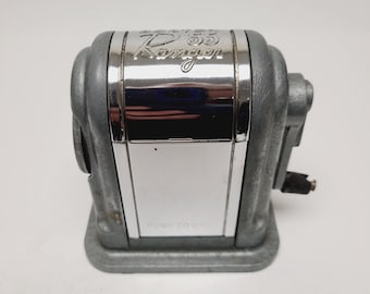 Vintage Boston Ranger 55 Pencil Sharpener: Adjustable Point selector