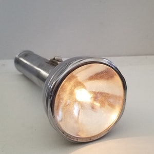 Vintage 1965 Ray-o-vac 3 D Cell "sportsman" With Pyramid Single Rivet ...