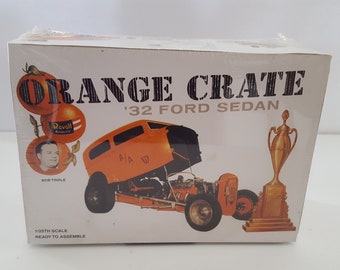 Vintage 1999 Revell re-issue model kit classic "Orange Crate" '32 Ford Sedan sealed box