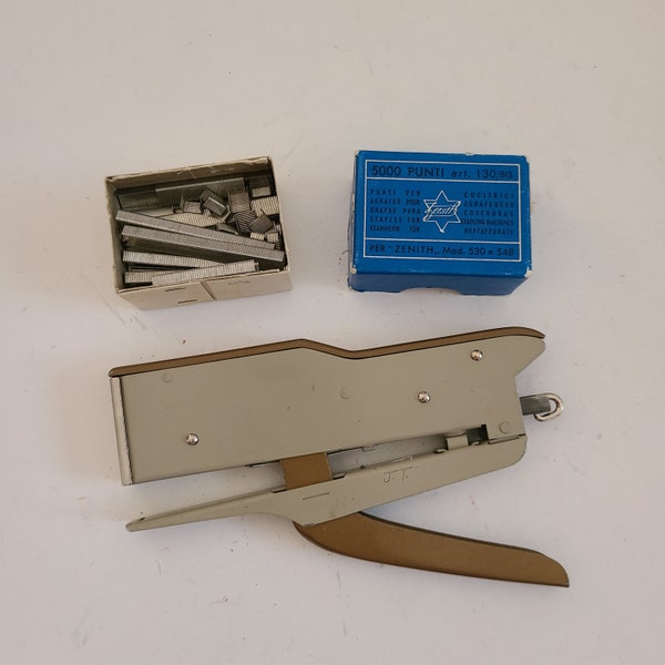 Vintage circa 1980's Zenith No.548 E wire plier style stapler with a partial box (nearly full) of staples.