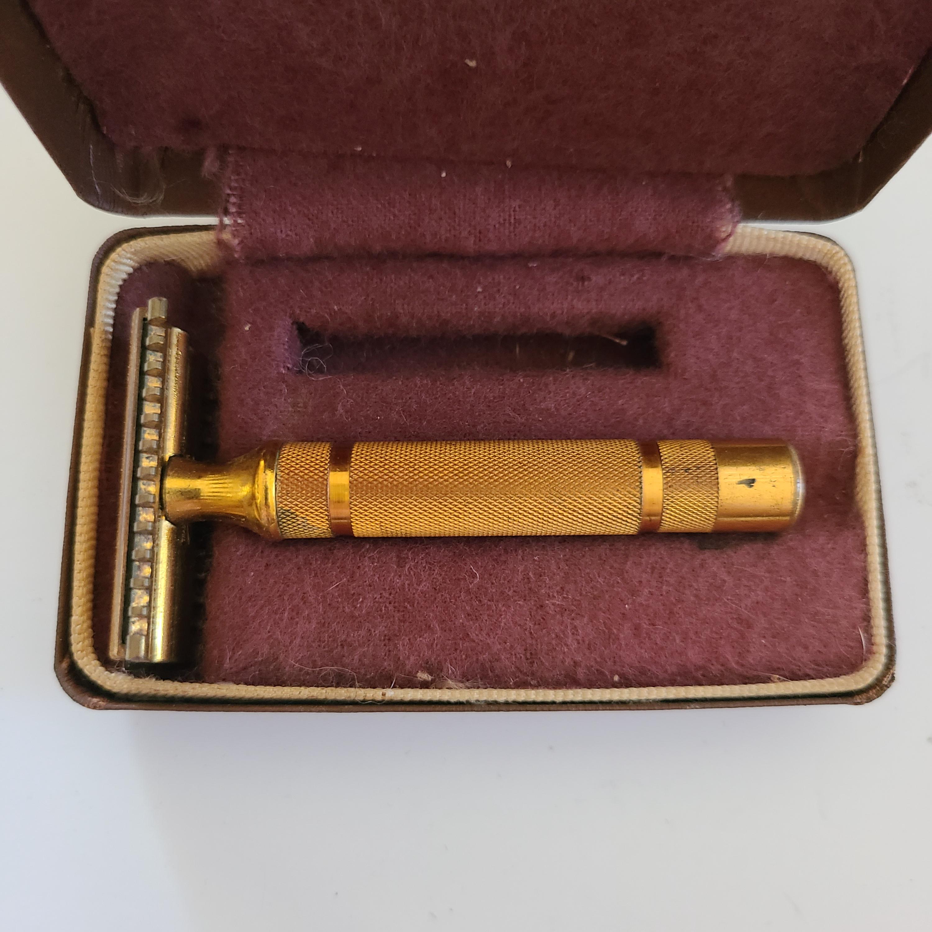 Vintage Circa Late 1920's Gillette Safety Razor Double Edge Comb, There ...