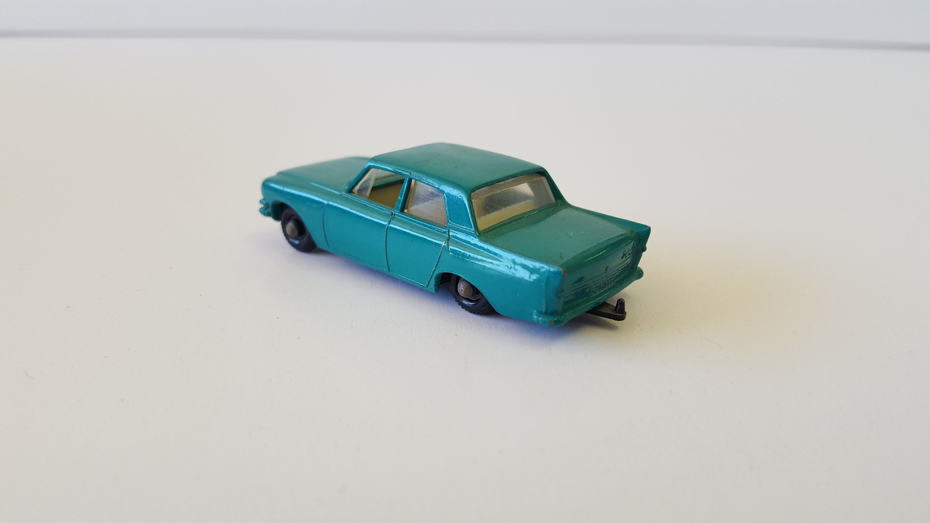 LESNEY MATCHBOX 33 FORD ZEPHYR ⅢEngland レズニー マッチ