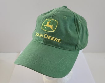 Vintage circa 1999 John Deere embroidered trucker cap, light use, tractor company. One size fits all