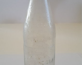 2 Vintage Coke Bottles Pint 16 oz NO DEPOSIT NO RETURN Clear Glass with lids