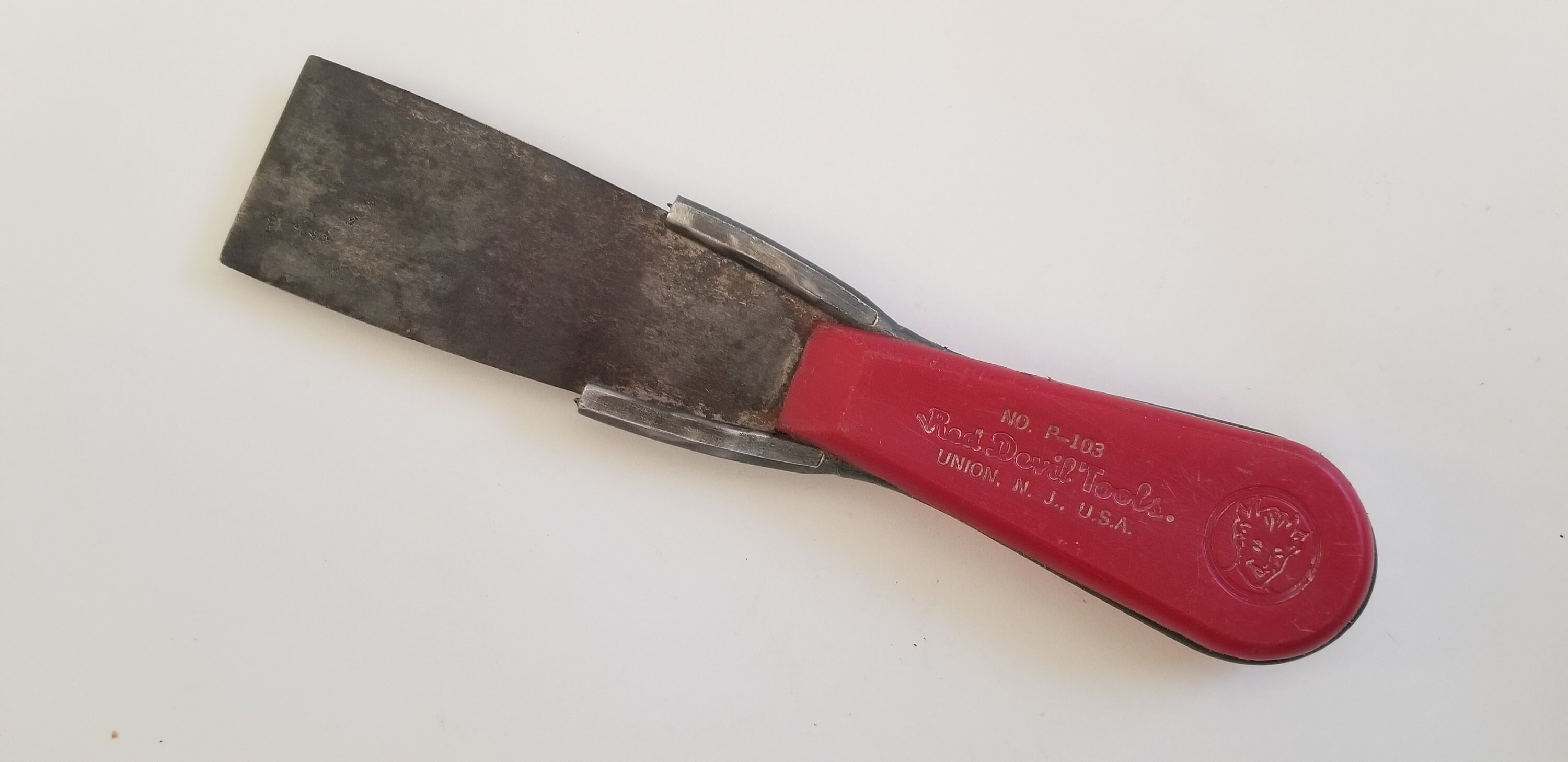 Vintage Circa 1957 Red Devil P103 1 1/2
