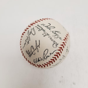 Vintage 1986 Boston Red Sox facsimilie autographed baseball,  Boggs, Rice, Evans, Clemens
