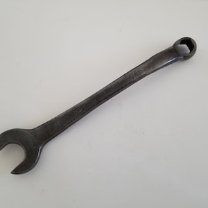 Antique Ford Tractor Wrench: 1920s Model A/T Spark Plug Tool