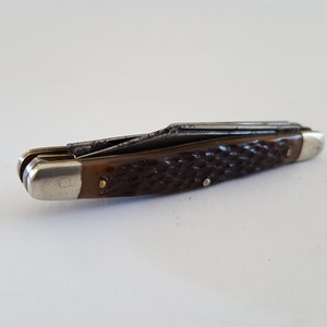 Vintage circa 1970's Camillus No.77 Stockman 3 blade pocket knife drop point, Sheepsfoot and penknife