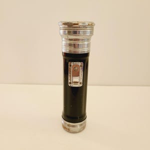 Vintage 1925 Ray-O-Vac Flashlight: Model 22 FS, Working Condition