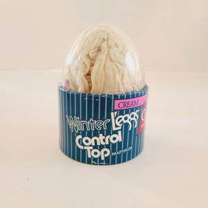 Vintage circa early 1980&#39;s L&#39;eggs &quot;Winter&quot; pantyhose original packaging never used, Size Q, color Cream