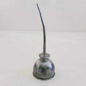 Vintage 1960&#39;s small machinery or sewing machine oiler, oil can with long angle spout. Cleaned nice condition
