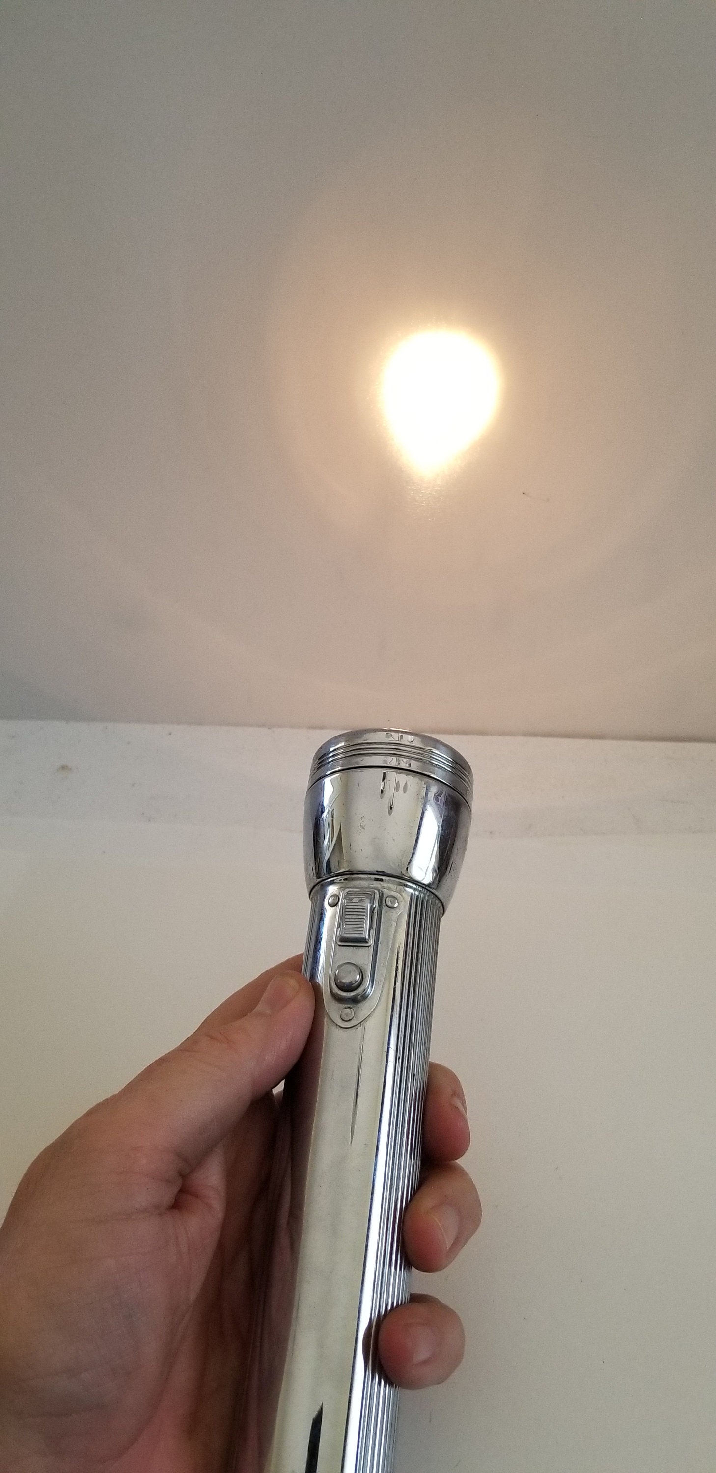 Vintage Bright Star Flashlight: 1950s 3D Cell, Retro Lighting - Etsy