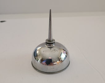 Vintage 1960's unmarked sewing machine oil can, chrome, nice condition