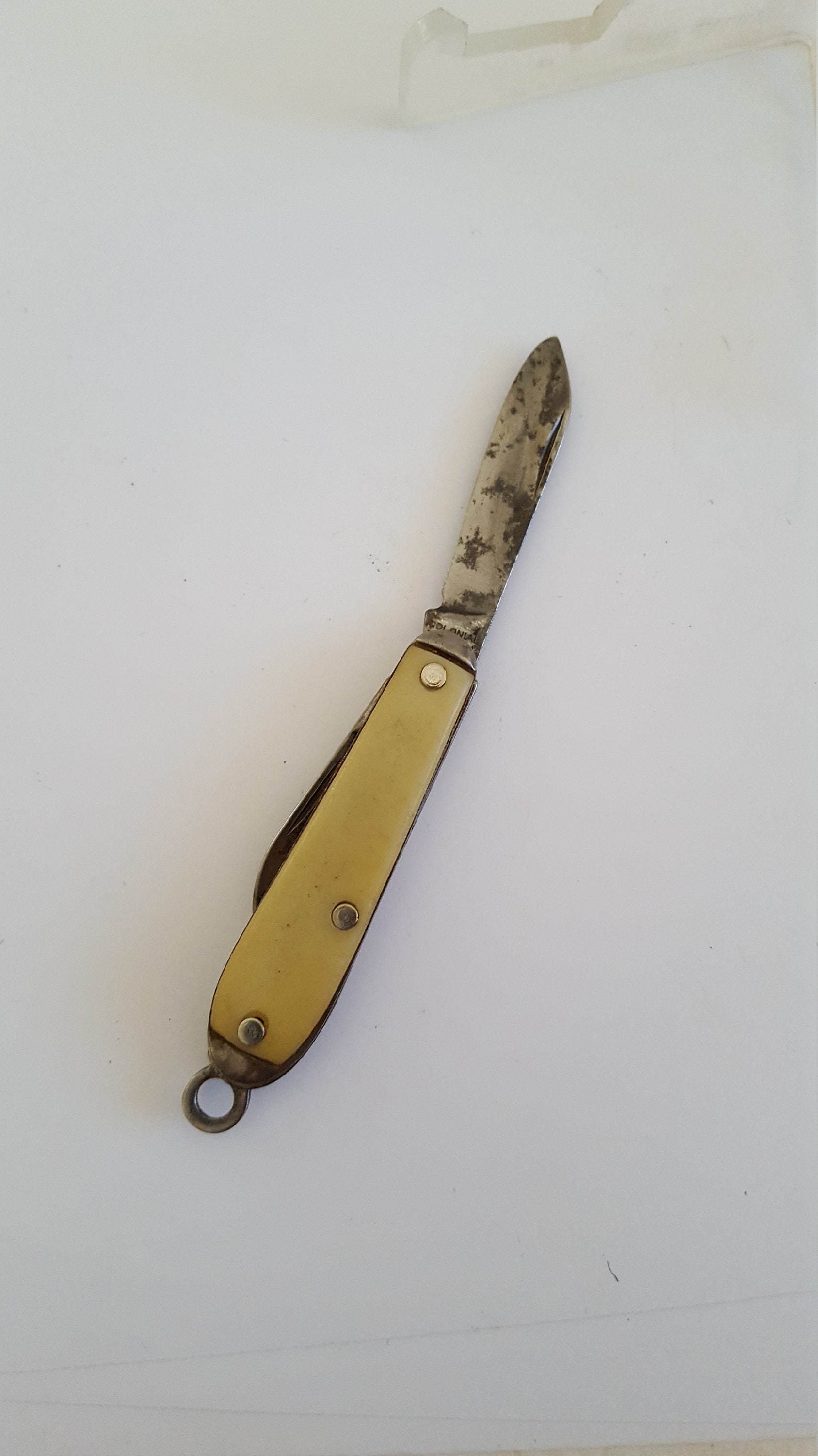 Colonial Brass Handle Tiny Key Ring Knife Made in USA 1-3/4 closed -  KnifeCenter - M12101 - Discontinued