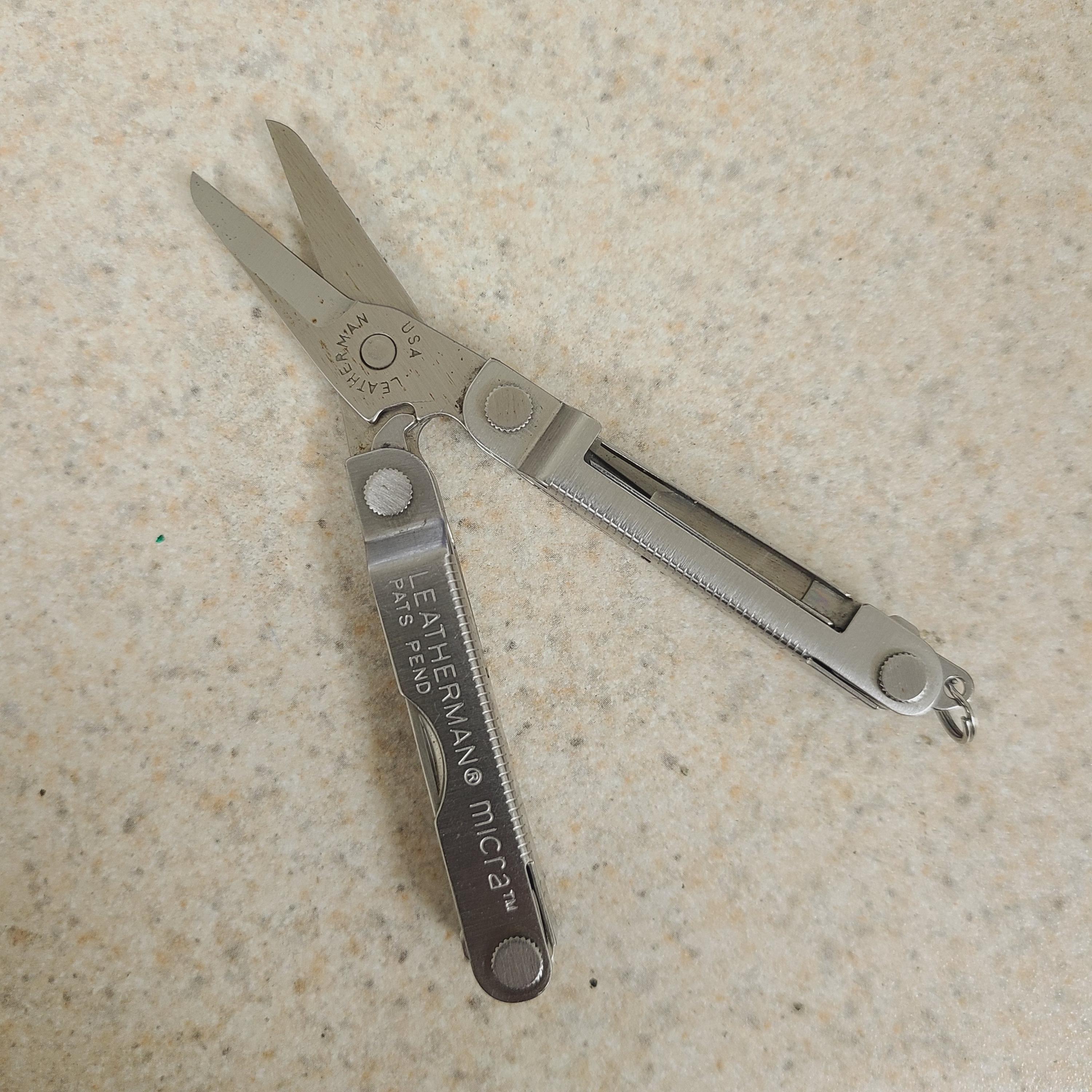 Vintage 2001 (date Code) Leatherman 
