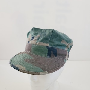 Vintage circa 1980&#39;s USMC BDU fatigue cap, used condition woodland pattern camouflage size &quot;Small&quot; good clean condition