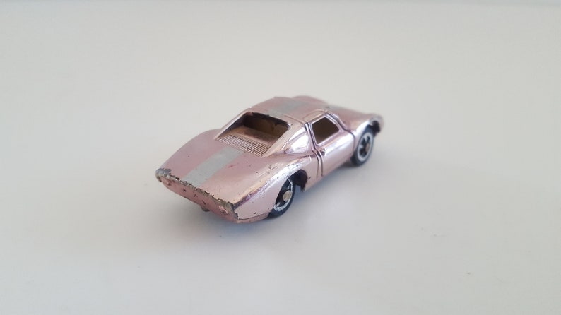 good condition No.6112 Vintage circa 1969 Cigar Box car by Aurora pink Porsche 904