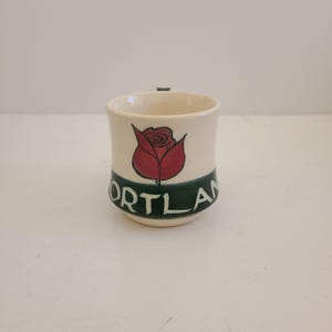 Vintage circa 1970&#39;s-80&#39;s Pacific Stoneware coffee/tea/cocoa cup by Bennett Welsh signed excellent condition features the Rose City Portland