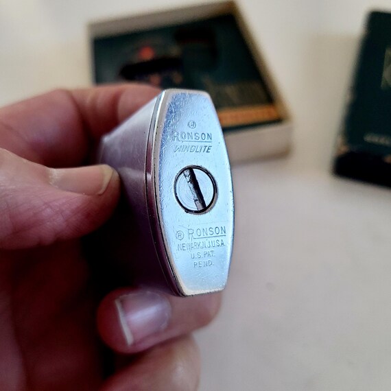 Vintage Circa 1960's Ronson Windlite Cigarette Lighter, Original