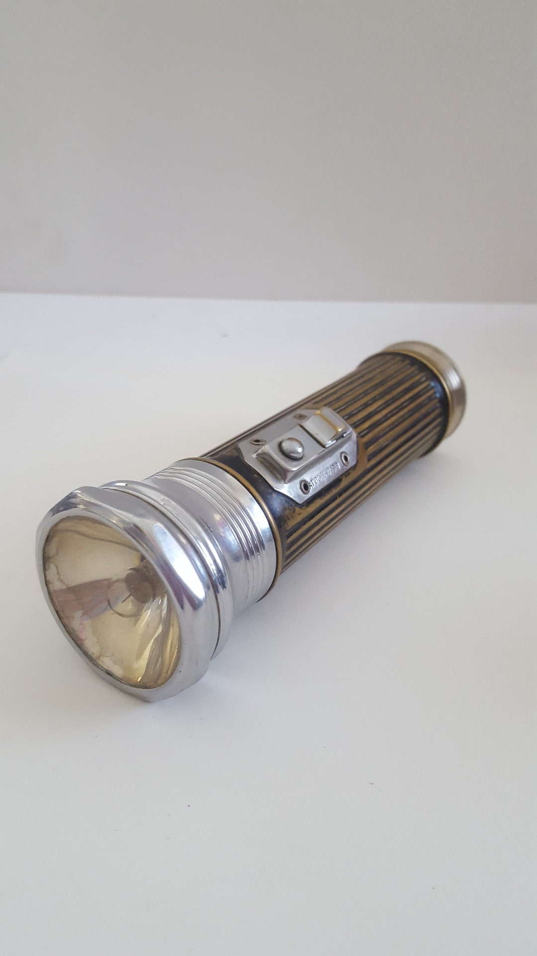 Antique Circa 1920 French's Rayolite D Cell Flashlight, Flat Glass