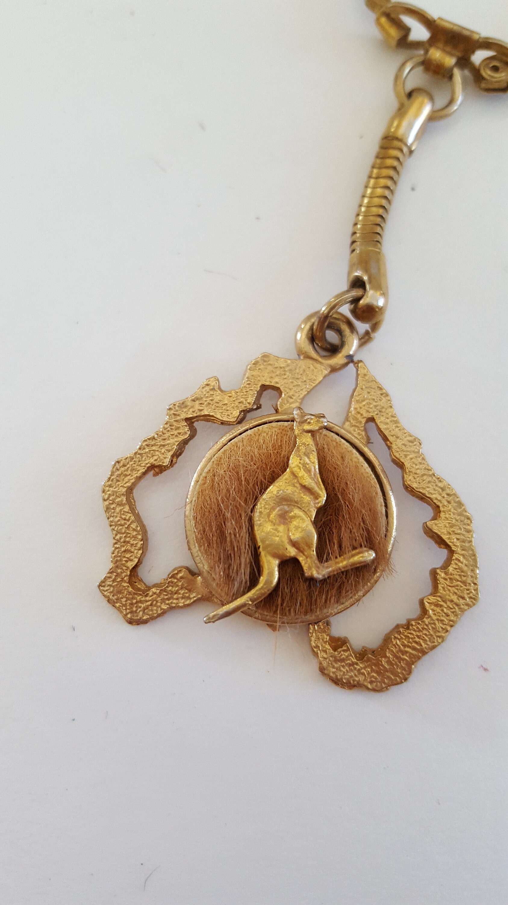 Vintage Circa 1960's Souvenir Keychain of Australia With a Kangaroo ...