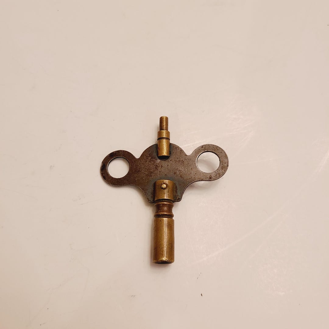 Vintage Unmarked Dual Clock Key #6 3.75mm, Regulator Key Brass Early ...