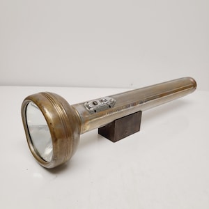Vintage circa 1941 Homart (Sears, Roebuck &Co) 5 D cell flashlight, cleaned, in working condition