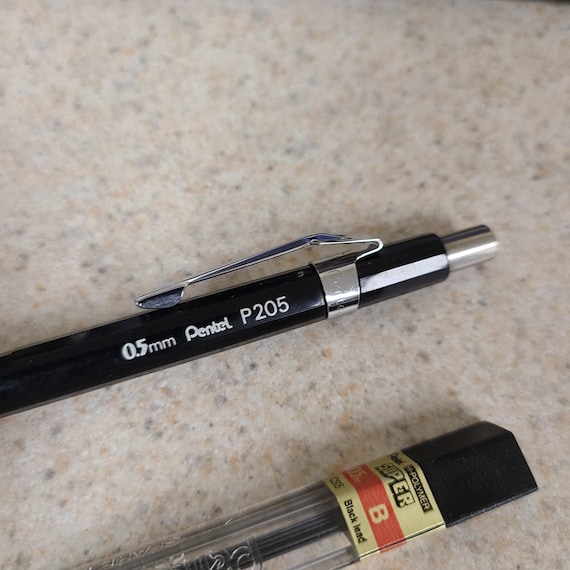 Vintage 1980s Pentel 0.5mm Mechanical Pencil - Black - Etsy Israel