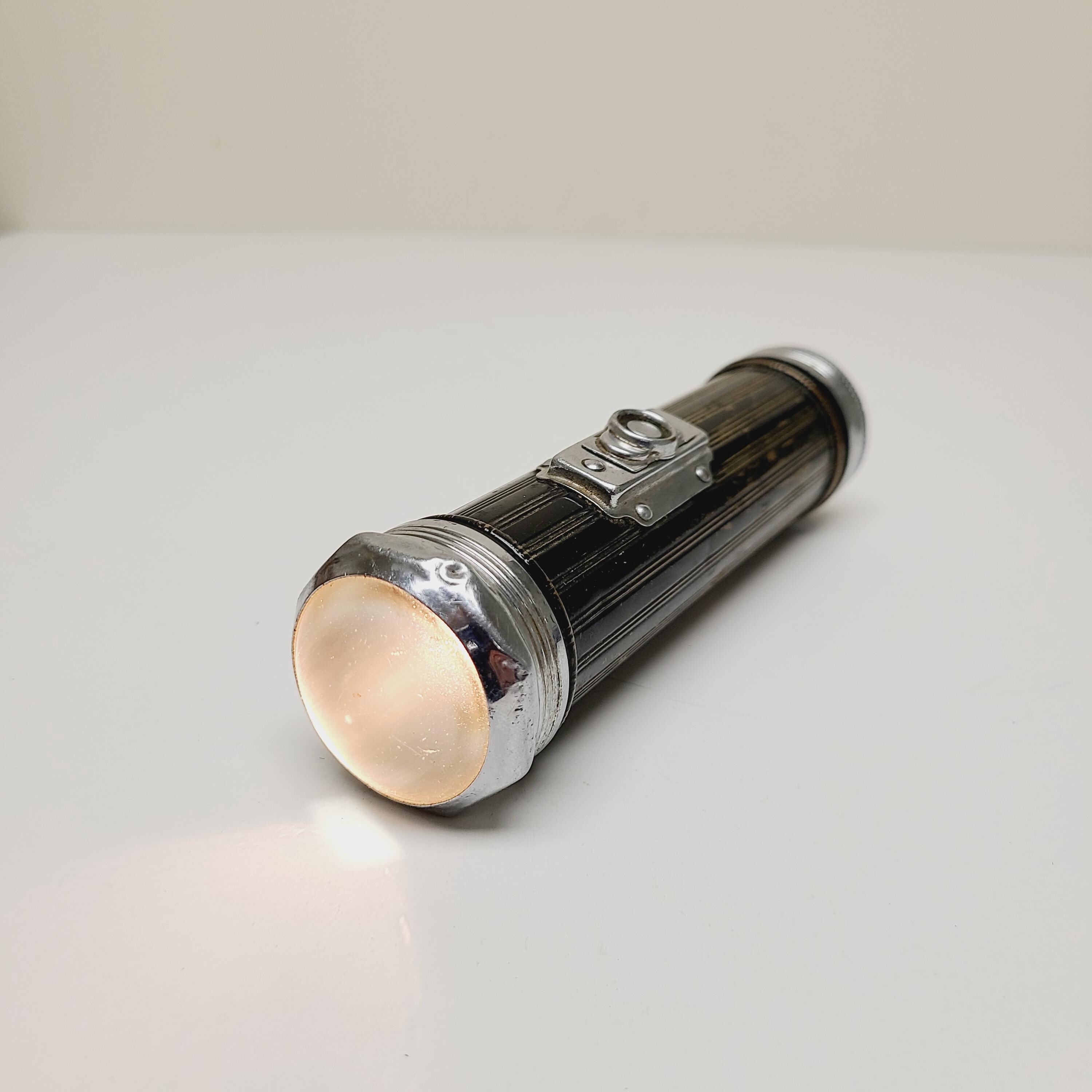 Vintage Eveready Model 2604 Brass Case Flashlight Probably 1930