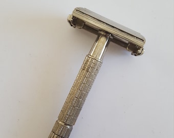 Vintage Gillette Tech Safety Razor: 1954 Mid-Century Grooming