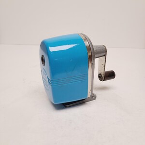 Vintage 1960s Midget Pencil Sharpener: Rockford, IL, Apsco before/after