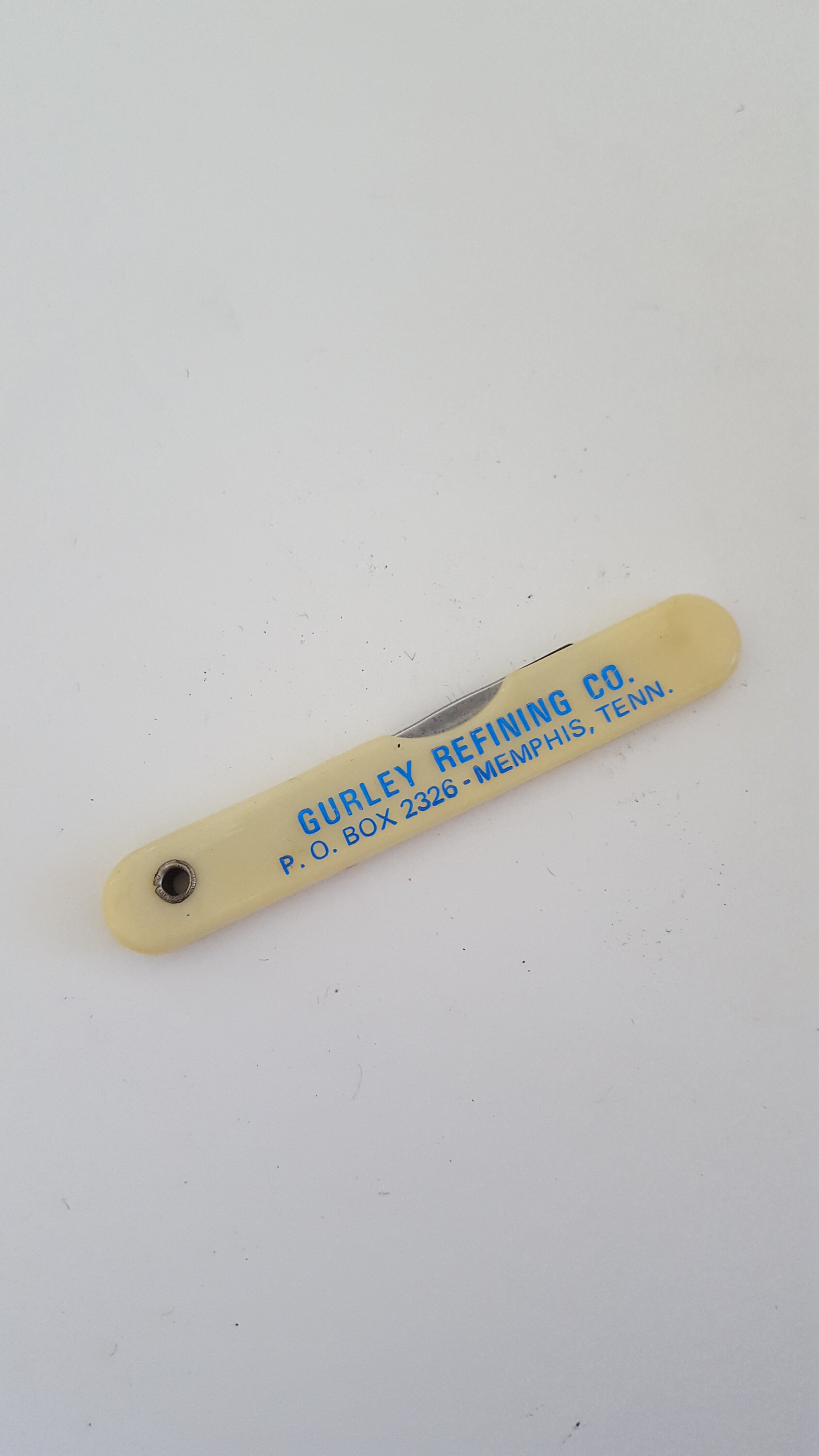 Vintage Gurley Refining Co. Pocket Knife: 1980s Advertising Collectible