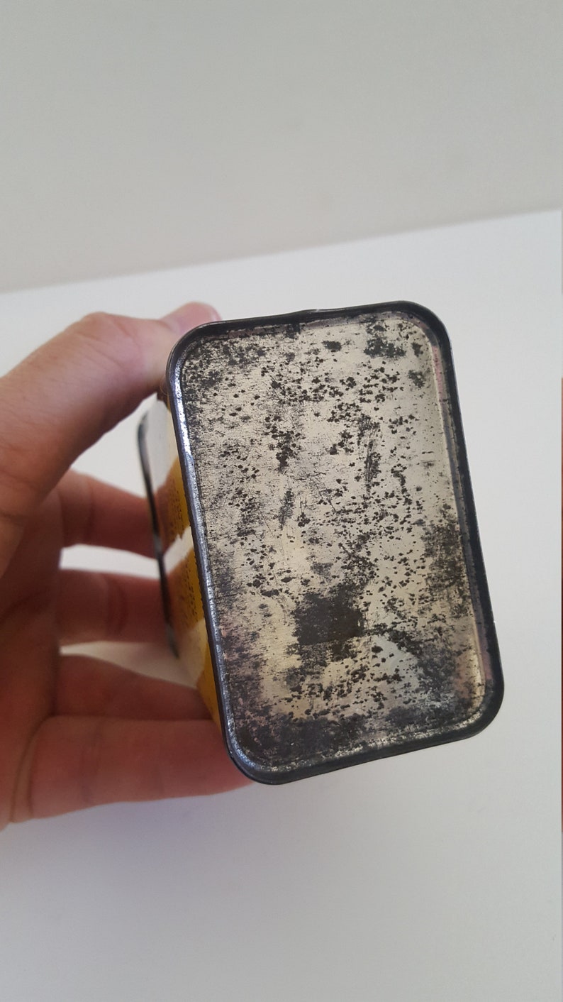 Vintage 1930's to 1940's ASCO Git Um Dust Cloth tin Etsy