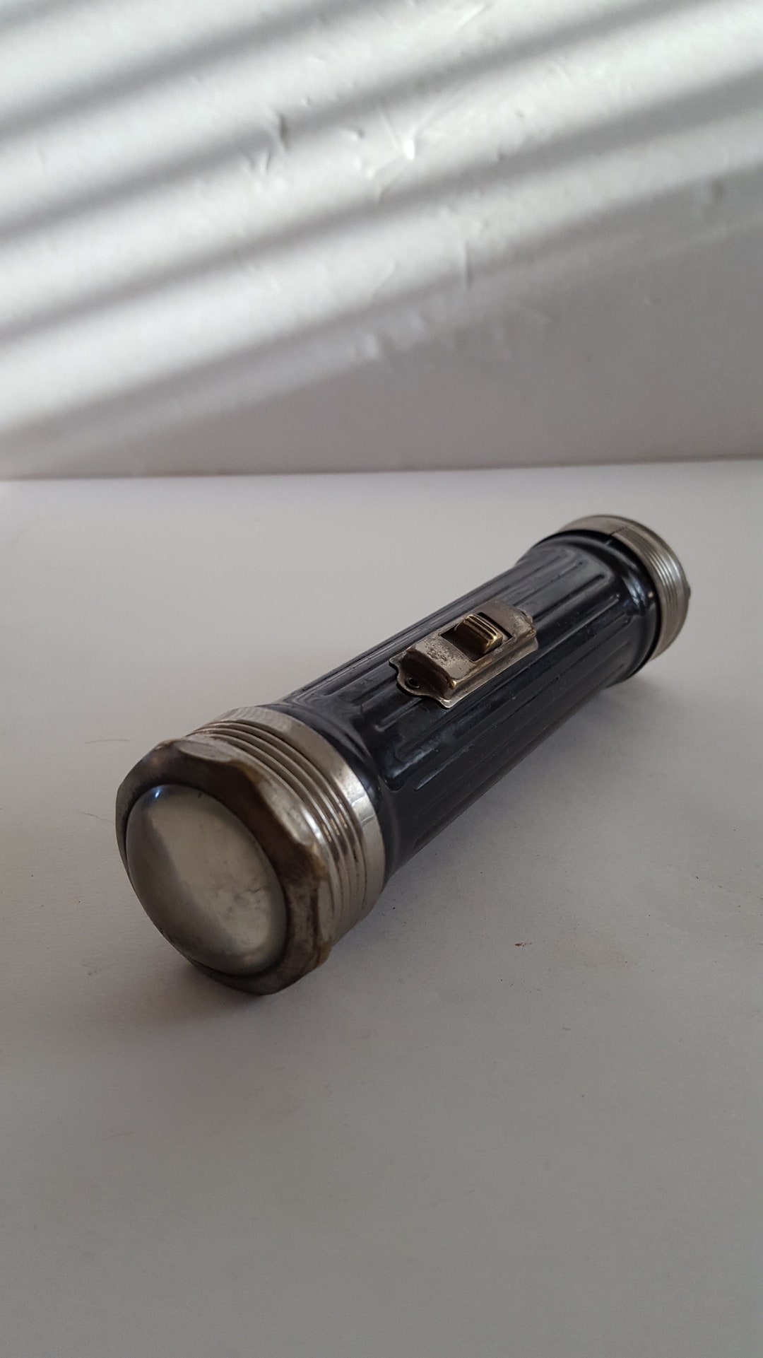 Vintage Circa 1930s Niagara Searchlight D Cell Flashlight, Brass