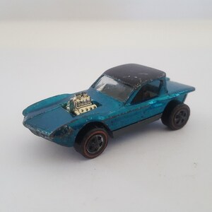 Vintage Hot Wheels Redlines 1967(68 release) Python, Mattel Toys, aqua blue green, Hong Kong, good paint with some chips