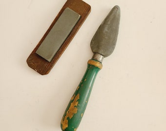 Vintage Carborundum Knife Sharpeners: Handled Tool & Abrasive Stone Lot
