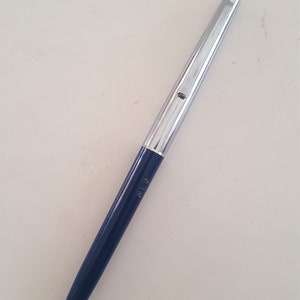 A Vintage Gucci Ballpoint Pen in Original Box With Leaflet 