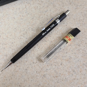 Vintage 1980&#39;s Pentel P205 0.5mm Automatic sliding sleeve mechanical pencil in black good used condition.