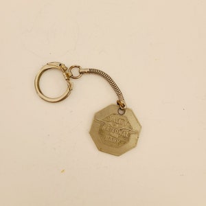 Vintage circa 1960&#39;s lost and found key ring tag Valley National Bank, Phoenix, AZ,  has obvious age