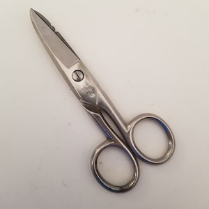 Vintage pair of Klein Tools Inc Electricians scissors, No.2100-7 nickel chrome finish,  Chicago USA