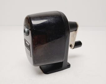 Vintage 1990's Berol pencil sharpener, black pastic shavings holder, single size pencil, cleaned and lubricated. Made in USA