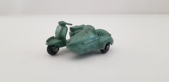 インポート・海外人気ブランド 175 TV 36 No. Series Matchbox Vintage Lambretta With Scooter マッチボックス