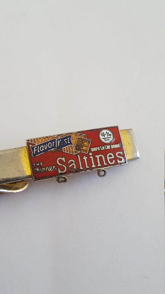 Vintage 1950's FlavorKist saltines Salesman's tiec