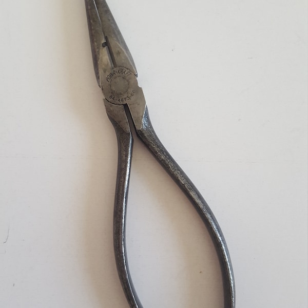 Vintage circa 1960's Montgomery Wards Powr Kraft 84-4673 6C needlenose plier cutters, cleaned