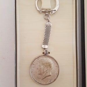 Vintage circa 1969 Denver mint Swank 50 cent piece keyring, Genuine US coin on braided chain, JFK half dollar new old stock