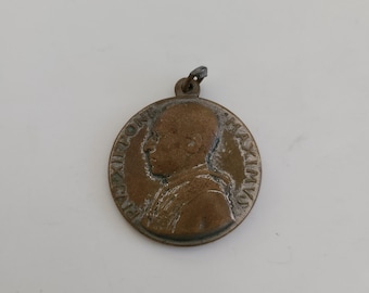 Pope Pius IX Pius X Pius XII Vintage Catholic Medal 1954 Lourdes ...