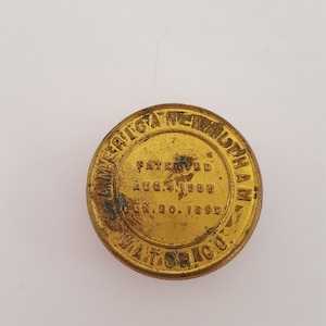 Antique brass watch parts can American Waltham Co. Debossed dates as late as 1895, won&#39;t open.