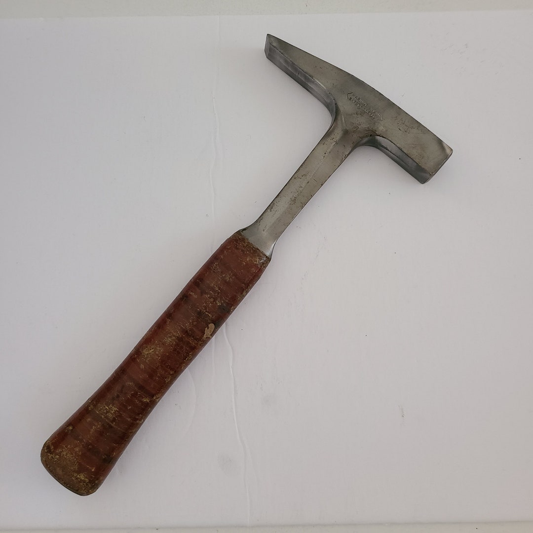 Vintage Circa 1980's Malco 18 Oz Setting Sheet Metal Hammer, Lacquered