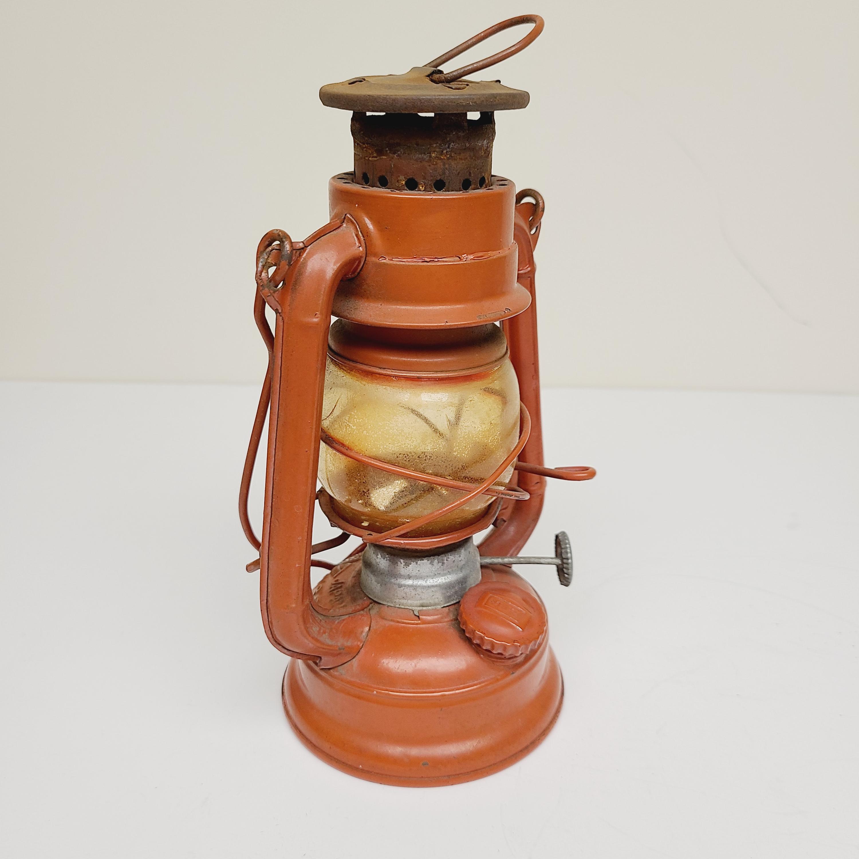 Vintage 1960's Sears Winged Wheel Lantern Model No.350, Vintage